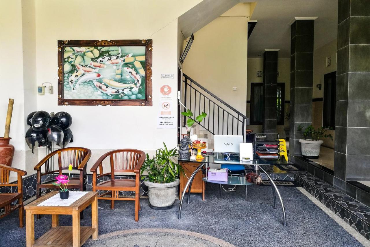 OYO 3912 Wahyu Residence Bali Denpasar Exterior foto